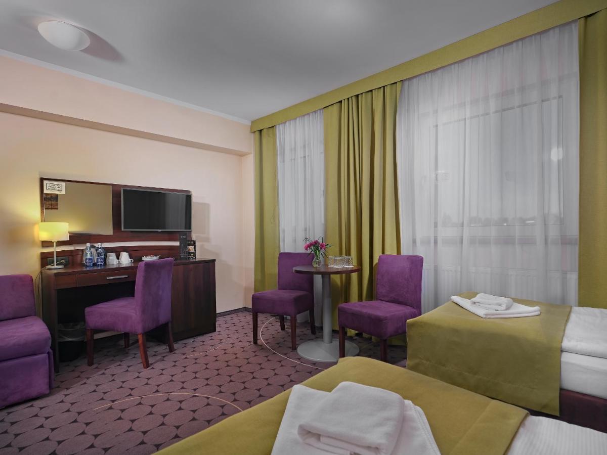 Aparthotel Lumen Krakow Exterior photo